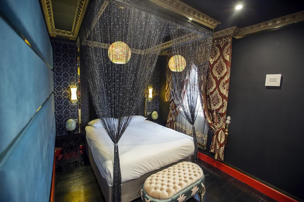 แกรนด์ แซฟไฟร์ โฮเทล แอนด์ แบนเคว็ตติง Hotel ครอยดอน ภายนอก รูปภาพ